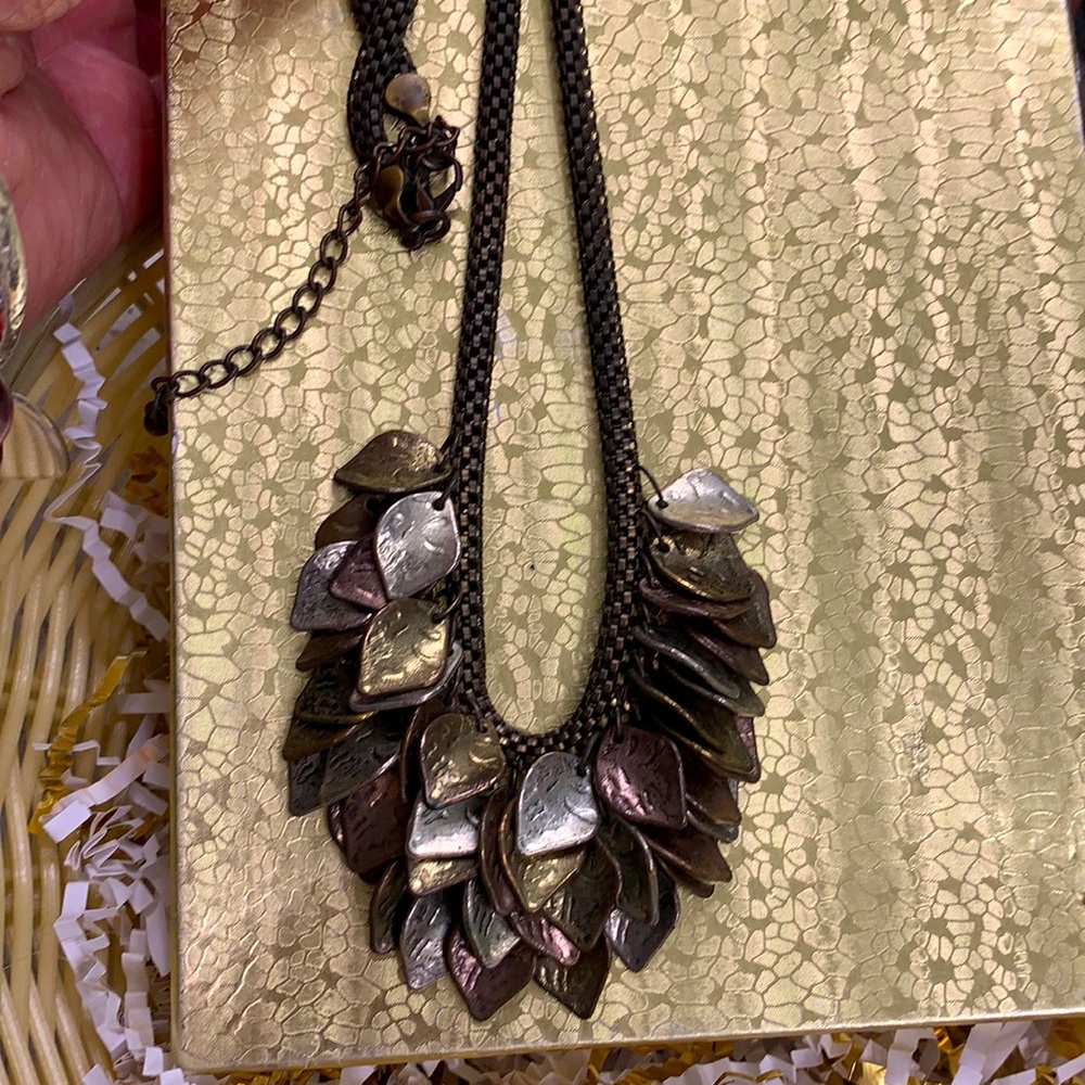 Women’s Necklace